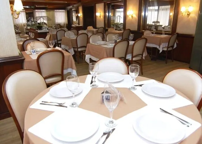 City Hotel Porto Alegre 4*