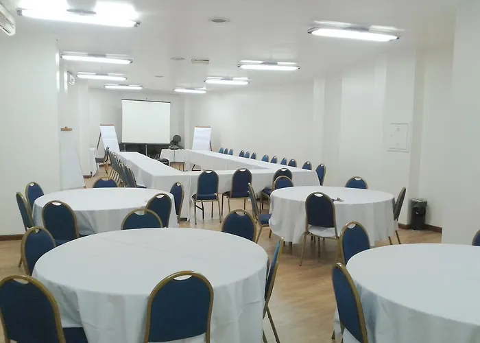 City Hotel Porto Alegre 4*